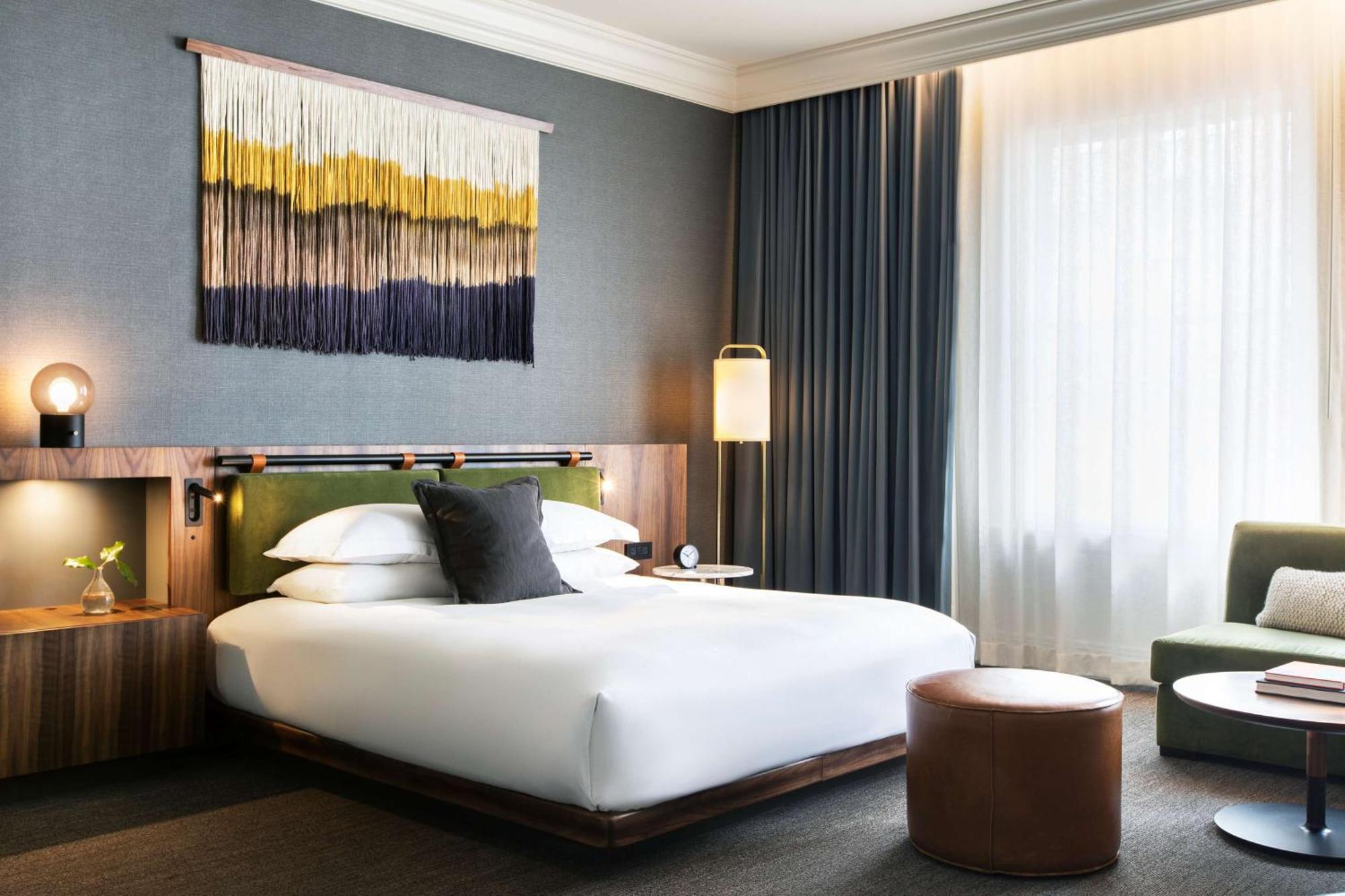 One-Bedroom Suite Sound View