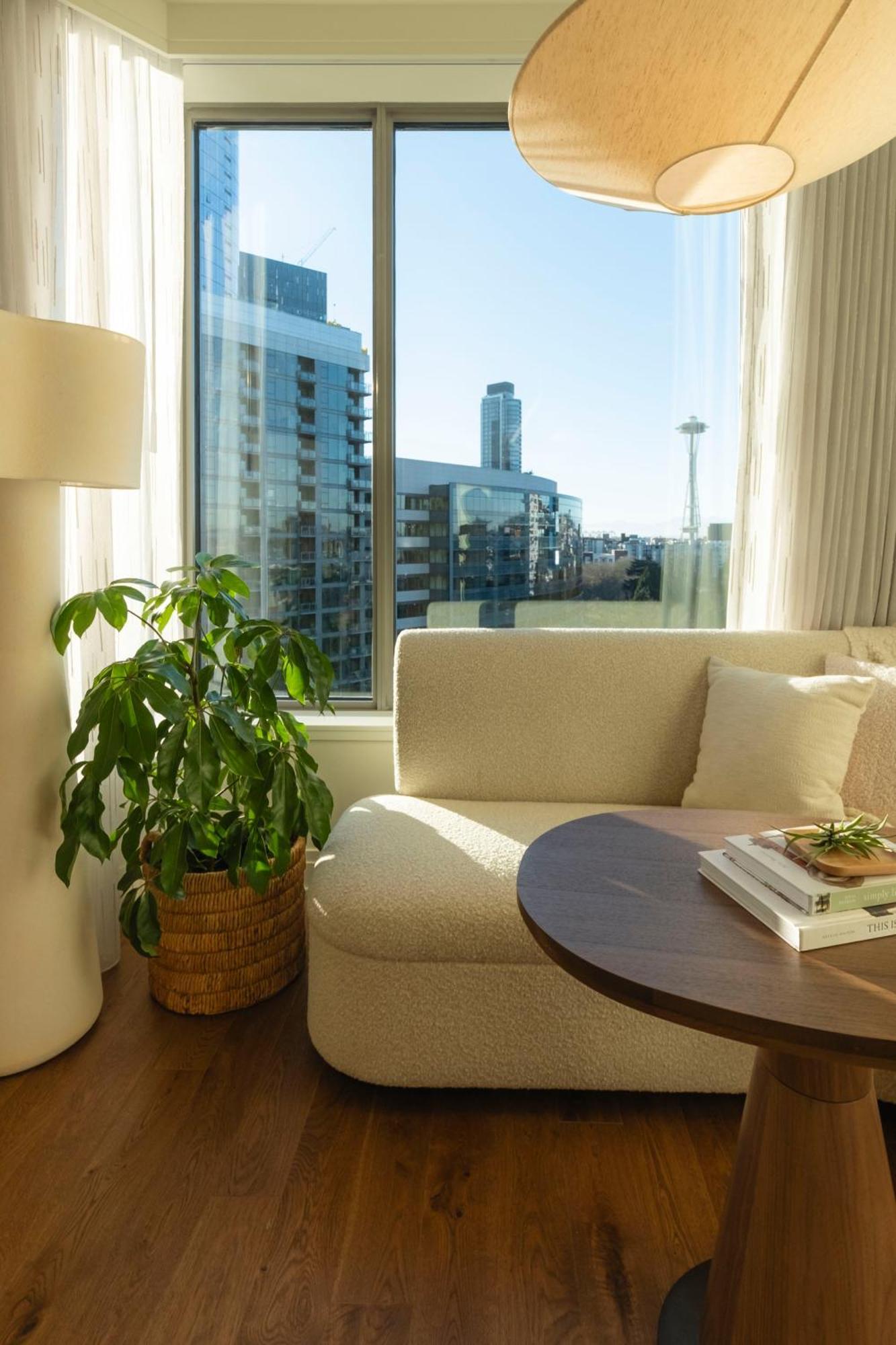 Space Needle One-Bedroom Suite Sofa Bed