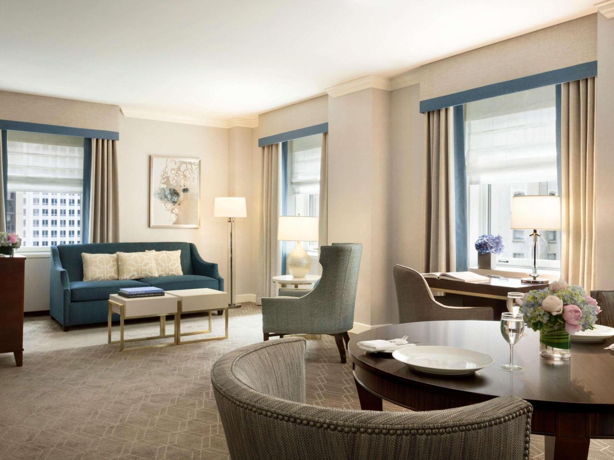 Grand One Bedroom Suite One King Bed Mobility Hearing Accessible